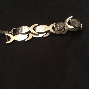 Vintage sterling silver bracelet